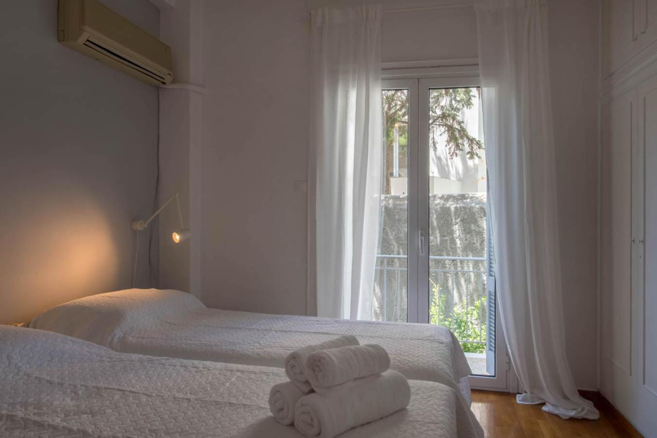 Empyrean Apartment Athens Ngoại thất bức ảnh